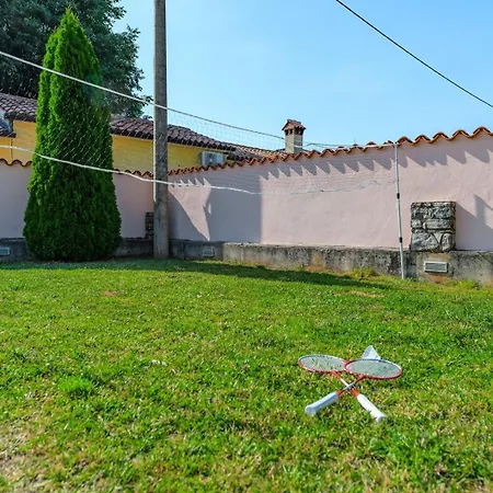 House Legovich With Private Pool *