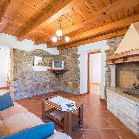 ヴィラ House Legovich With Private Pool *