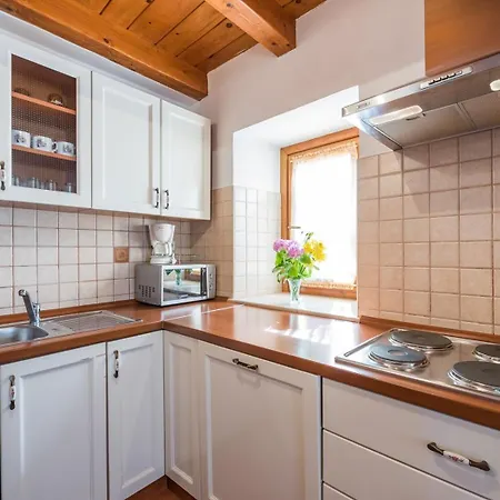 House Legovich With Private Pool Villa